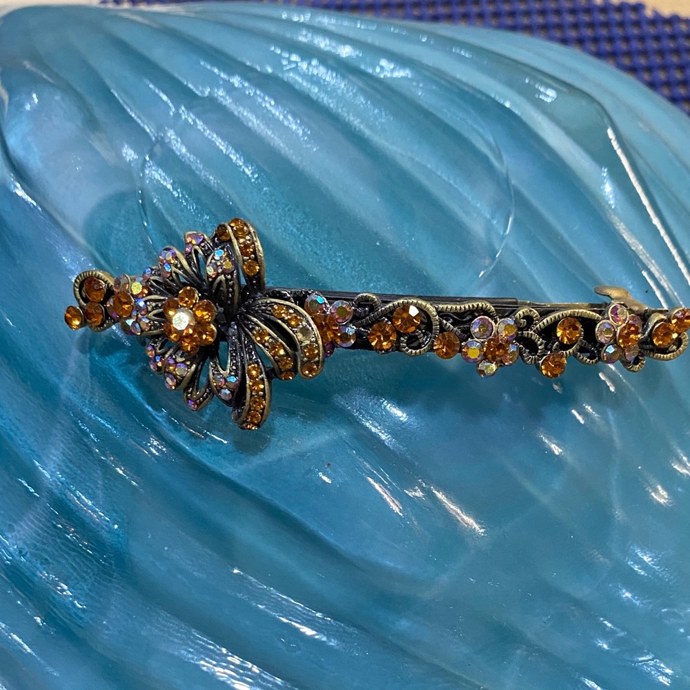 Elegant Rhinestone Hair Barrette 4 inches in length - Picture 1 of 8